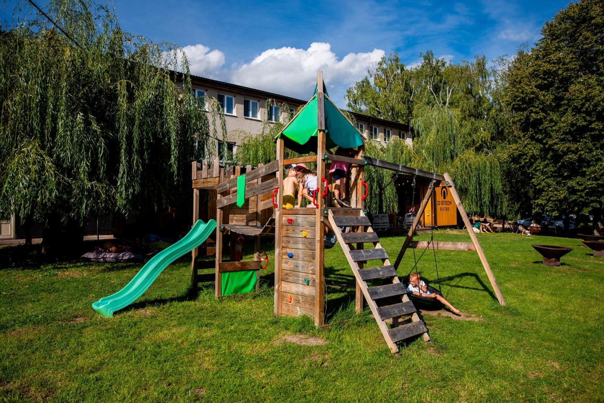 Ubytovani Ve Vinarstvi Zd Nemcicky Ngoại thất bức ảnh